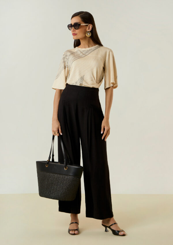 Blusa Maria Valentina Decote Careca Bege