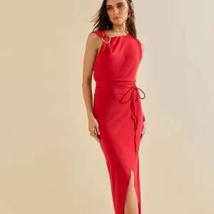 Vestido Morena Rosa Ajustado Decote Canoa Manga Curta Midi Vermelho