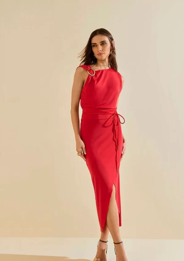 Vestido Morena Rosa Ajustado Decote Canoa Manga Curta Midi Vermelho