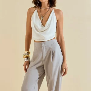 Regata Morena Rosa Solta Decote Costas Cropped Off White